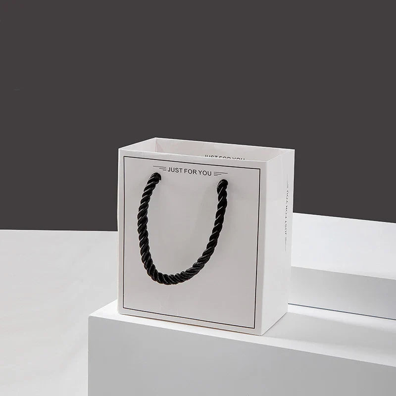 đ âLuxury Gift Boxâ (0% off)