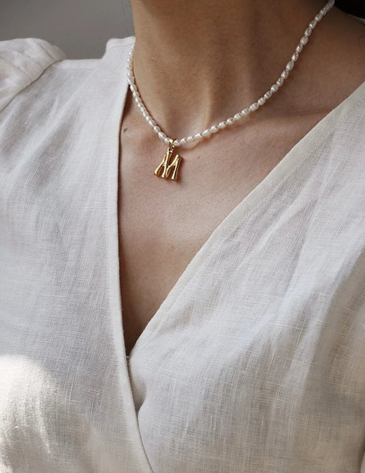 Brass With 18K Real Gold 26 Letters Real Pearl Pendant Necklace Women Jewelry Party Designer T Show Runway INS Japan Korean