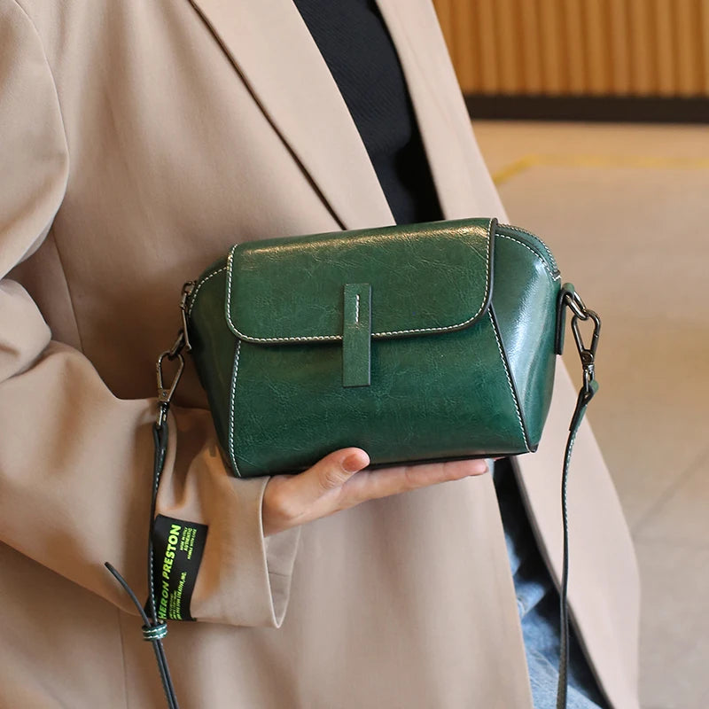 Oil Wax Cowhide Genuine Leather Crossbody Small Bag for Women Fashionable Versatile Shoulder Shell Handbag Lady Casual Phone Bag