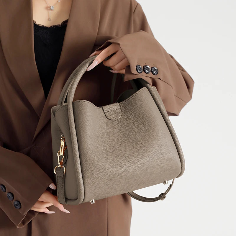 Women's Natural Cow Real Leather Shoulder Bag Ladies Retro Fashion Luxury Crossbody Bag Female Cowhide Commuter Handbag for Lady