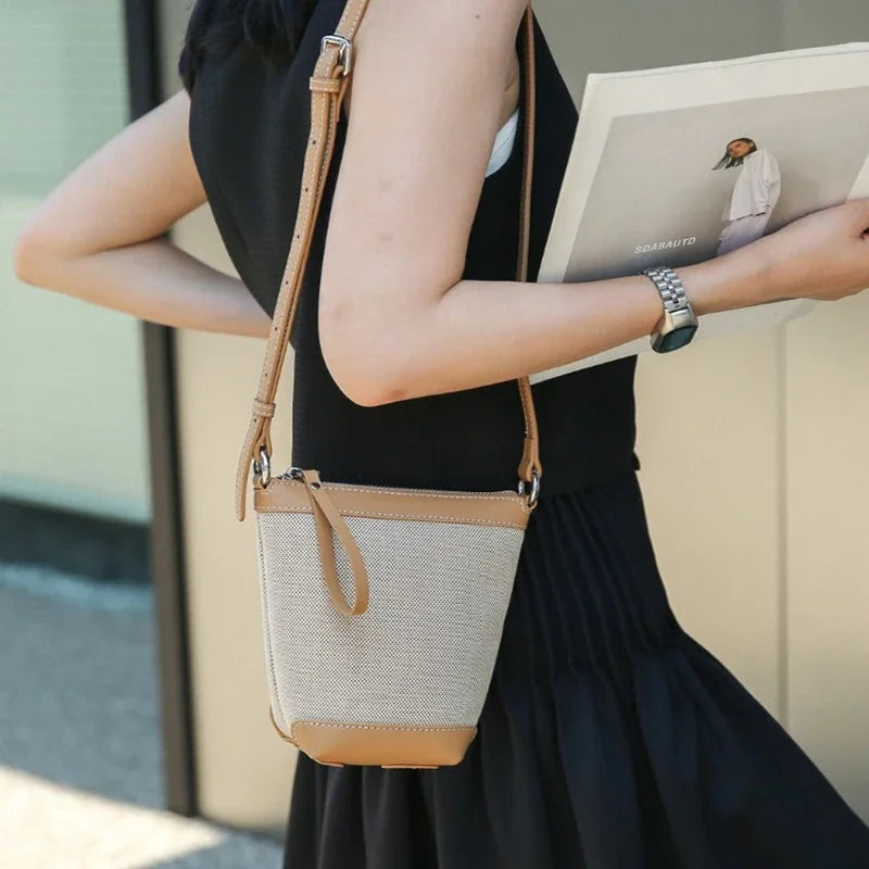 2024 Genuine leather Canvas Crossbody Women's Bag Bucket Bag Autumn Winter Ladies Designer Luxury Brand Lightweight Small Bag