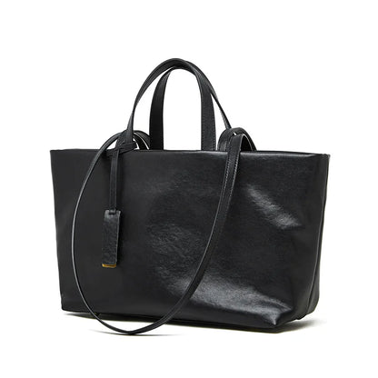 2025 Fashion Retro Underarm Female Bag Soft Oil Wax Leather  Shoulder Bag Large Capacity Genuine Leather Commuter Tote bag Woman